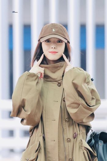 Itzy all in us page leaked private photo uncensored HD quality