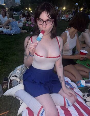 Ivy wolk page leaked private photo uncensored HD quality