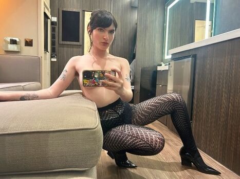 Ivy wolk page leaked private photo uncensored HD quality