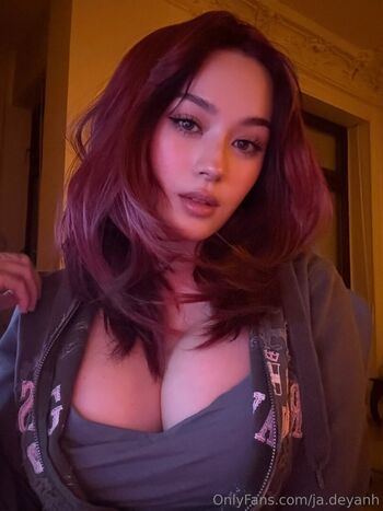 Jadeyanh leaked private photo uncensored HD quality