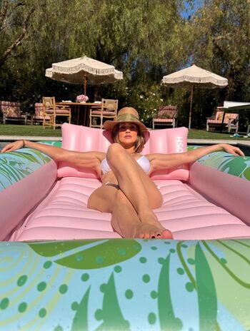 Jennifer lopez  page leaked private photo uncensored HD quality