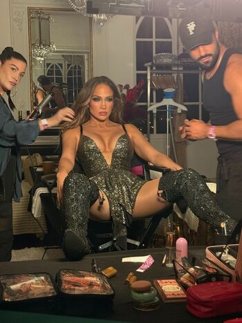 Jennifer lopez  page leaked private photo uncensored HD quality