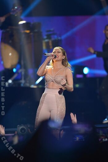 Jennifer lopez  page leaked private photo uncensored HD quality