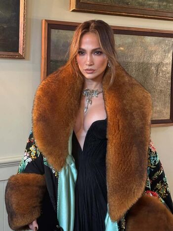Jennifer lopez leaked private photo uncensored HD quality
