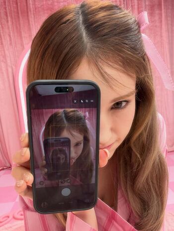 Jeon somi page leaked private photo uncensored HD quality