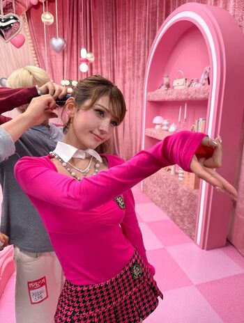 Jeon somi page leaked private photo uncensored HD quality