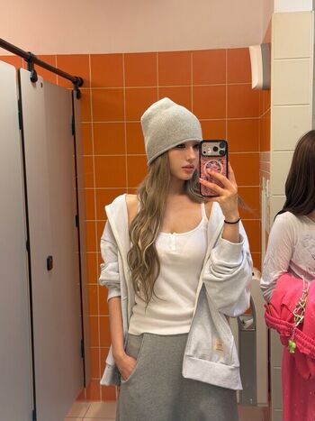 Jeon somi page leaked private photo uncensored HD quality