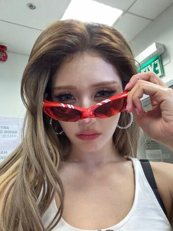 Jeon somi leaked private photo uncensored HD quality