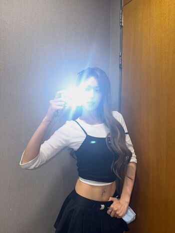 Jeon somi leaked private photo uncensored HD quality