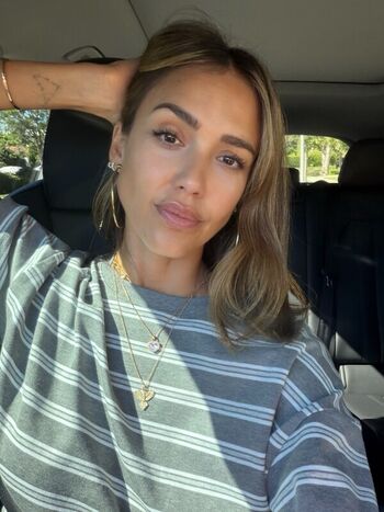 Jessica alba  page leaked private photo uncensored HD quality