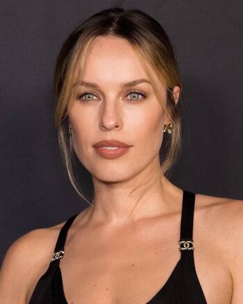 Jessica mcnamee page leaked private photo uncensored HD quality