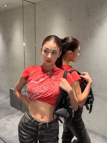 Jihyo leaked private photo uncensored HD quality