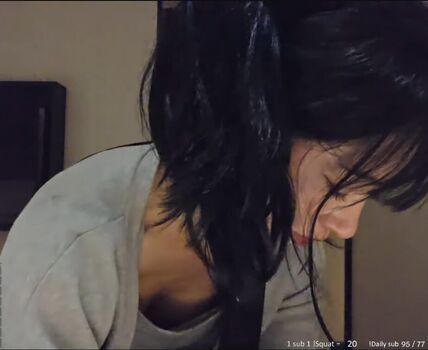 Jinnytty leaked private photo uncensored HD quality
