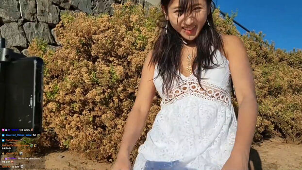 Jinnytty leaked private photo uncensored HD quality