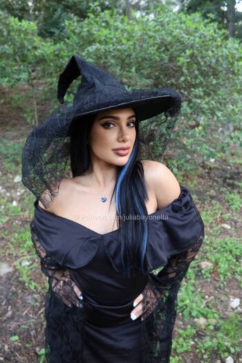 Julia bayonetta  page leaked private photo uncensored HD quality
