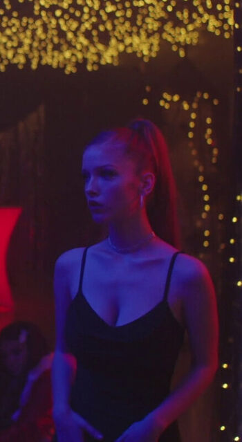 Julia doyle leaked private photo uncensored HD quality