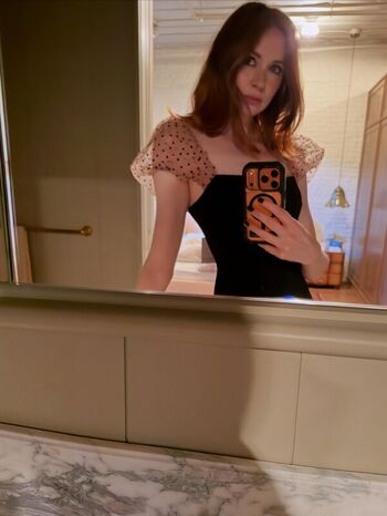Karen gillan page leaked private photo uncensored HD quality