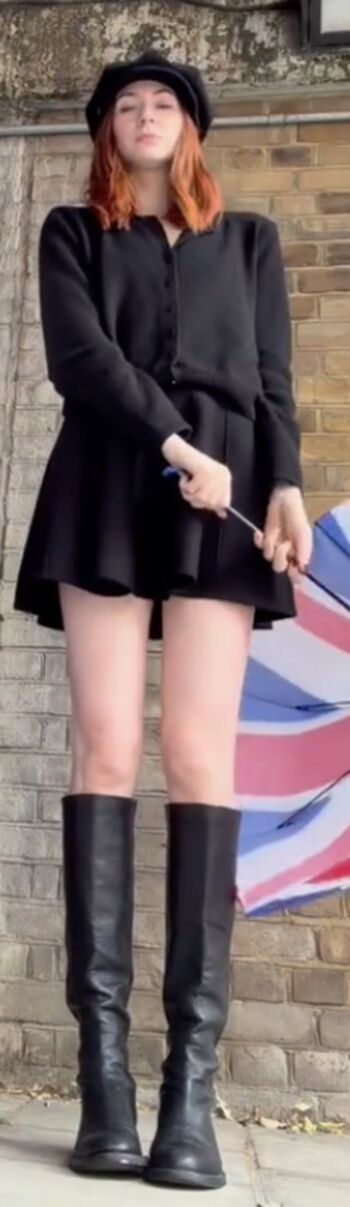 Karen gillan page leaked private photo uncensored HD quality