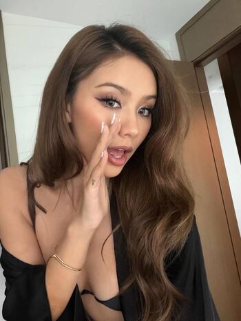 Kathy zheng  page leaked private photo uncensored HD quality