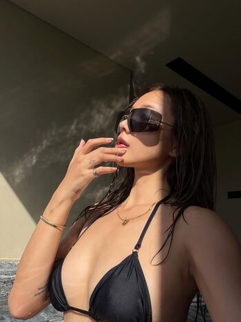 Kathy zheng  page leaked private photo uncensored HD quality