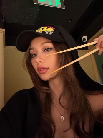 Kathy zheng  page leaked private photo uncensored HD quality