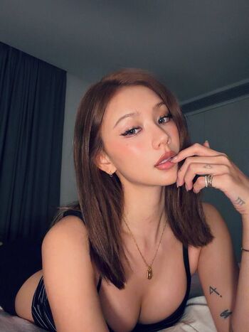 Kathy zheng  page leaked private photo uncensored HD quality