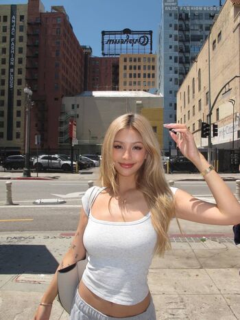 Kathy zheng  page leaked private photo uncensored HD quality