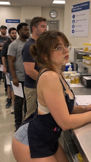 Katie elizzy bugs page leaked private photo uncensored HD quality