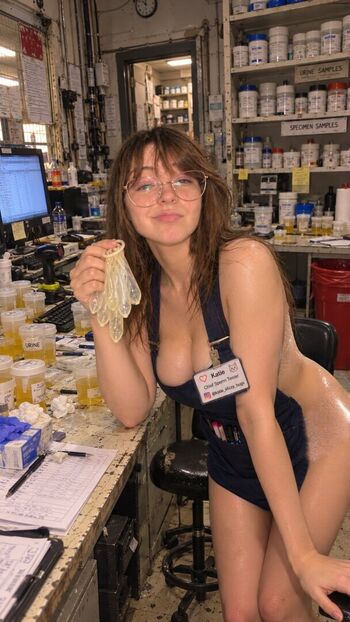 Katie elizzy bugs page leaked private photo uncensored HD quality
