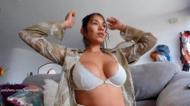 Katiecroft myfreecams leaked private photo uncensored HD quality