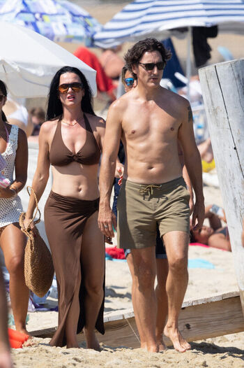 Katy perry  page leaked private photo uncensored HD quality