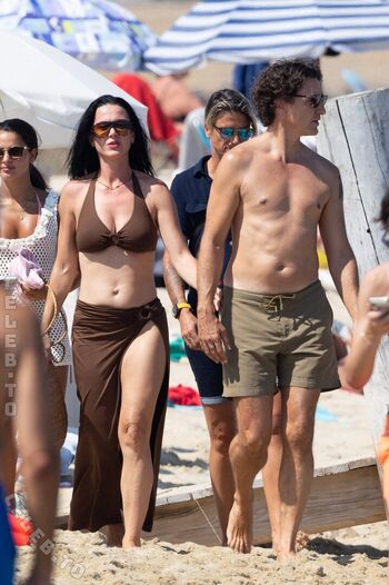 Katy perry  page leaked private photo uncensored HD quality