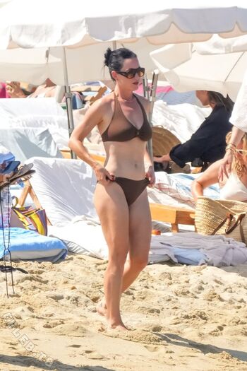 Katy perry  page leaked private photo uncensored HD quality