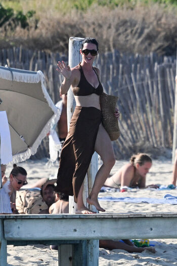 Katy perry  page leaked private photo uncensored HD quality