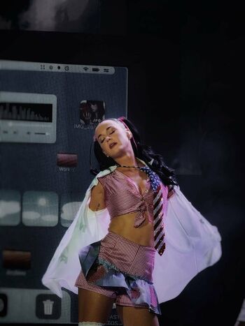 Katy perry  page leaked private photo uncensored HD quality