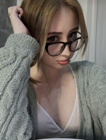 Kaylazz leaked private photo uncensored HD quality