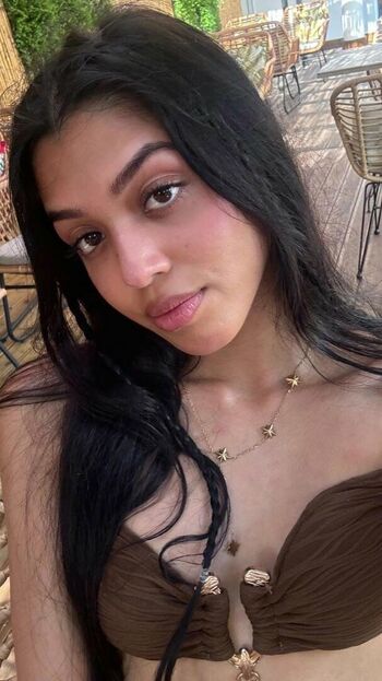 Khushi parpia leaked private photo uncensored HD quality