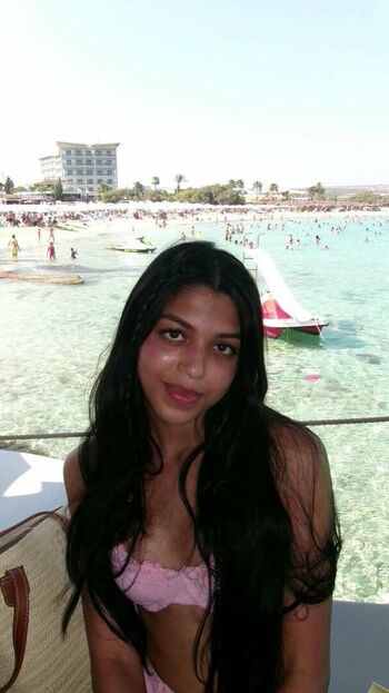 Khushi parpia leaked private photo uncensored HD quality