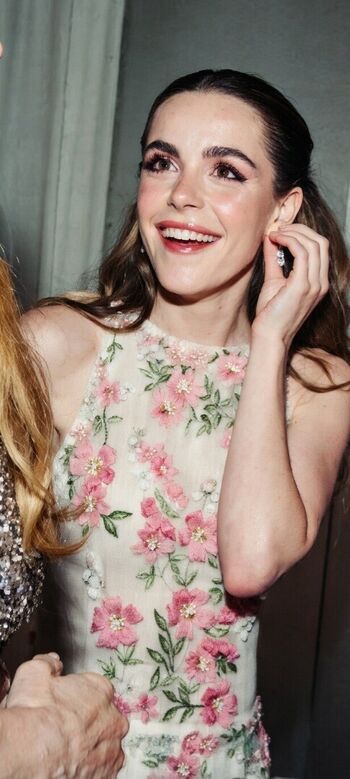 Kiernan shipka  page leaked private photo uncensored HD quality