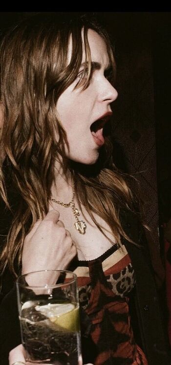 Kiernan shipka  page leaked private photo uncensored HD quality