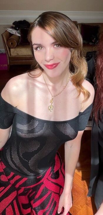 Kiernan shipka  page leaked private photo uncensored HD quality