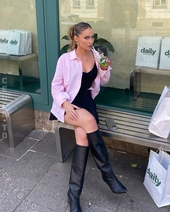 Kim sara leaked private photo uncensored HD quality