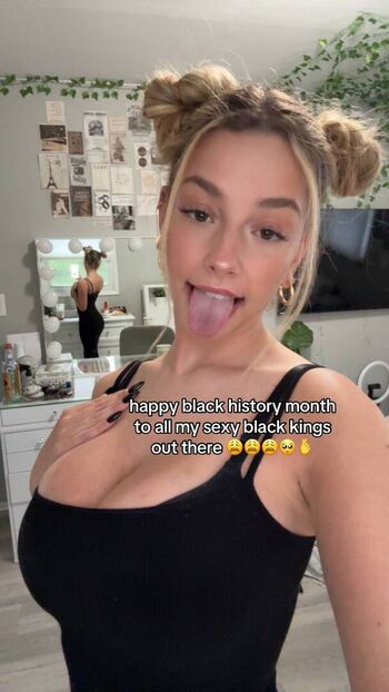 Kira pregiato  page leaked private photo uncensored HD quality