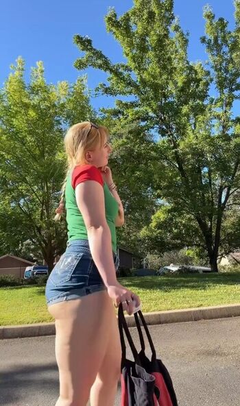 Krissee leaked private photo uncensored HD quality