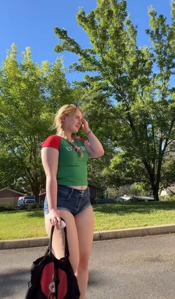 Krissee leaked private photo uncensored HD quality