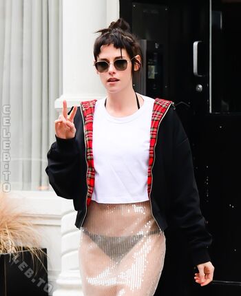 Kristen stewart  page leaked private photo uncensored HD quality