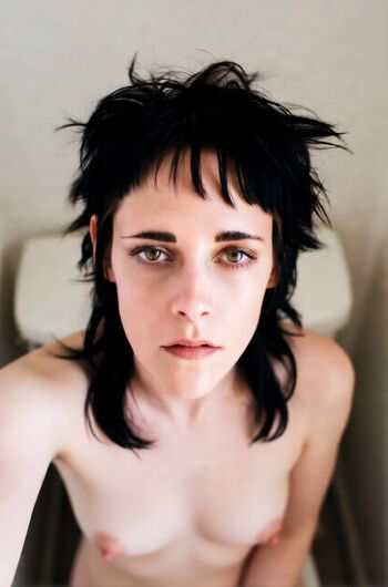 Kristen stewart  page leaked private photo uncensored HD quality