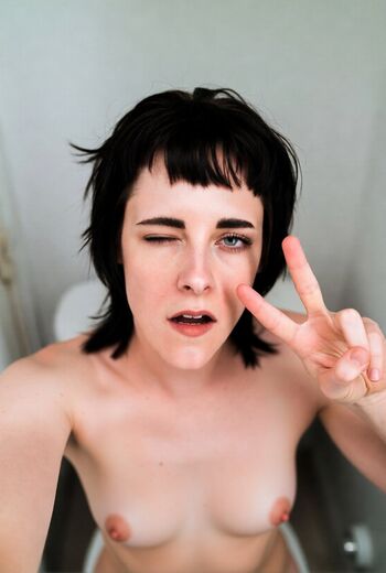 Kristen stewart  page leaked private photo uncensored HD quality