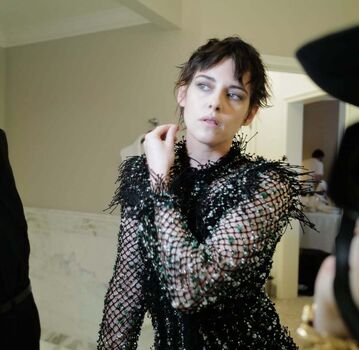 Kristen stewart  page leaked private photo uncensored HD quality