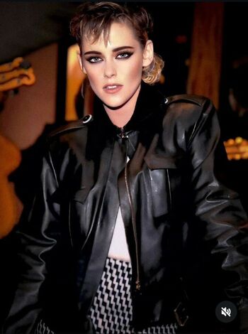Kristen stewart leaked private photo uncensored HD quality